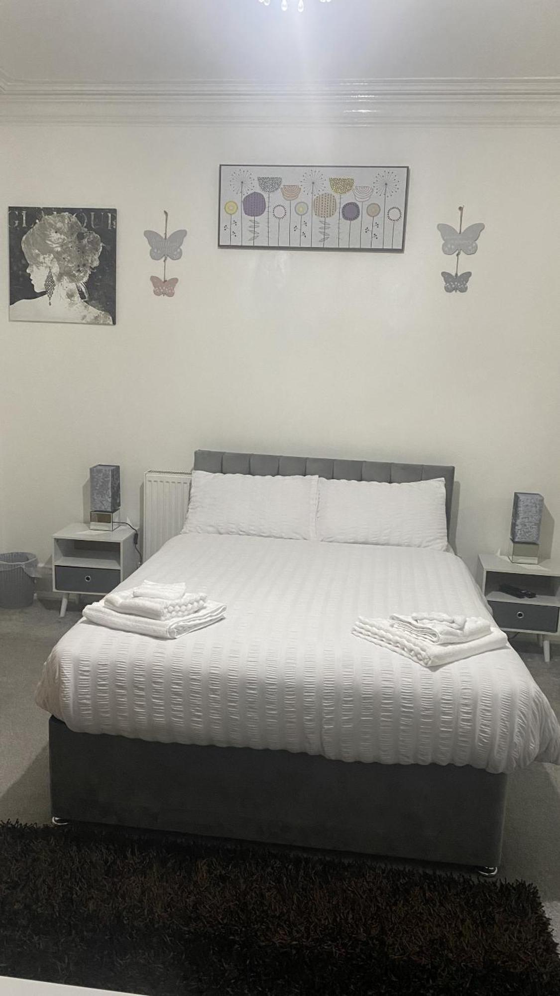 Bvapartments-Blackhouse F2 哈德斯菲尔德 客房 照片