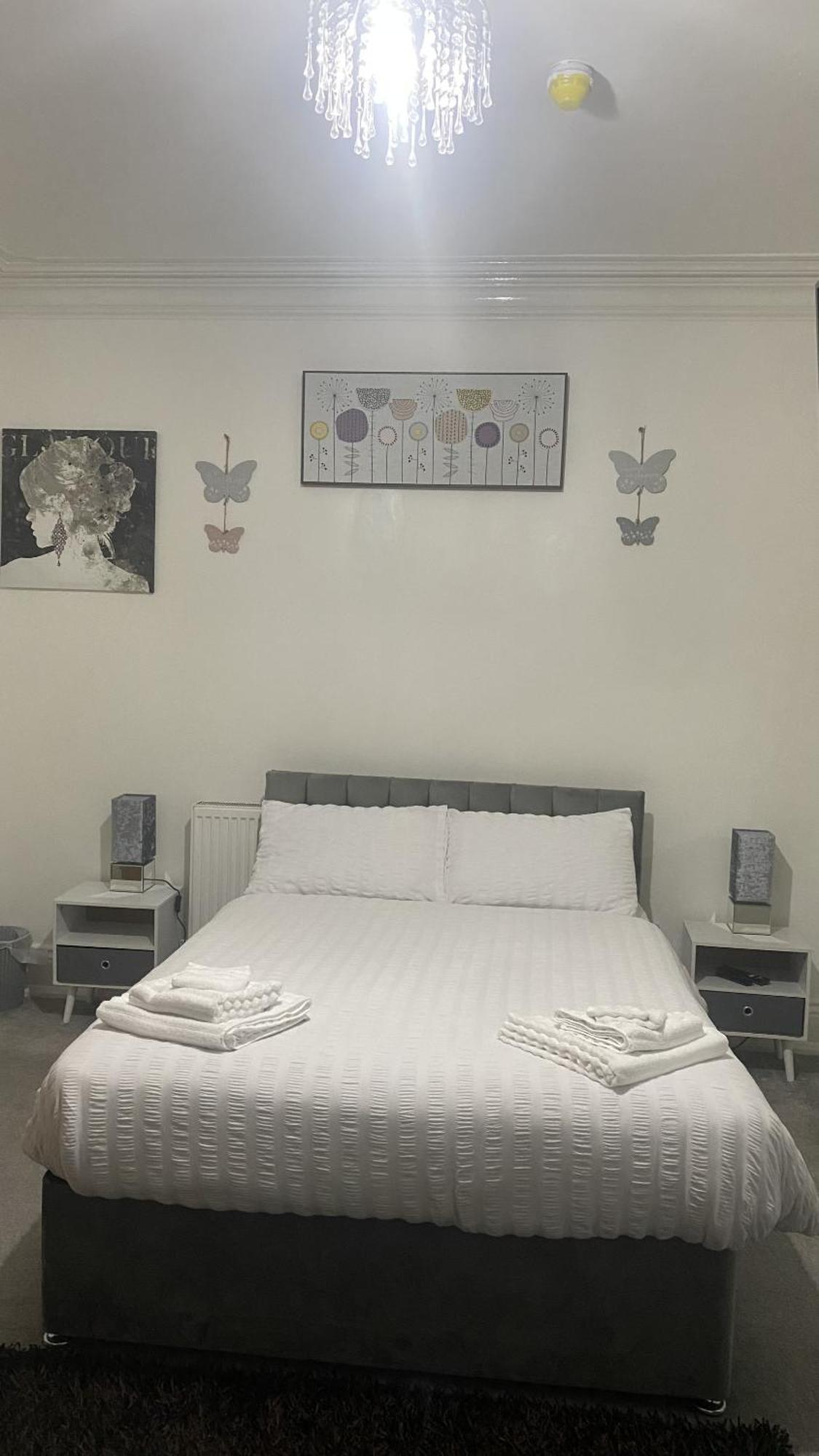 Bvapartments-Blackhouse F2 哈德斯菲尔德 客房 照片